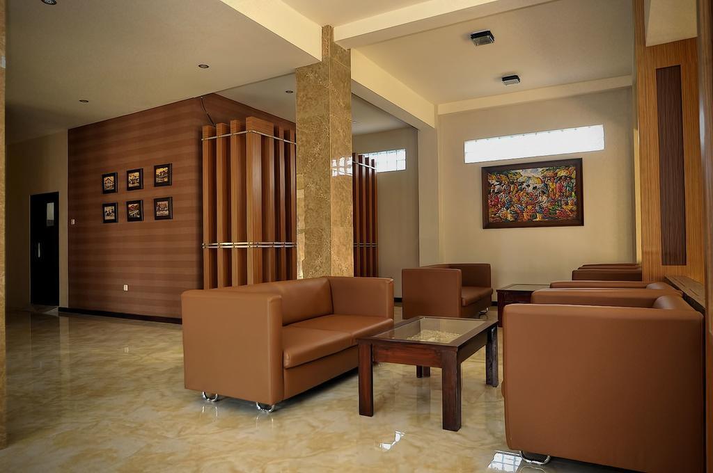 Spencer Green Hotel Batu  Zewnętrze zdjęcie