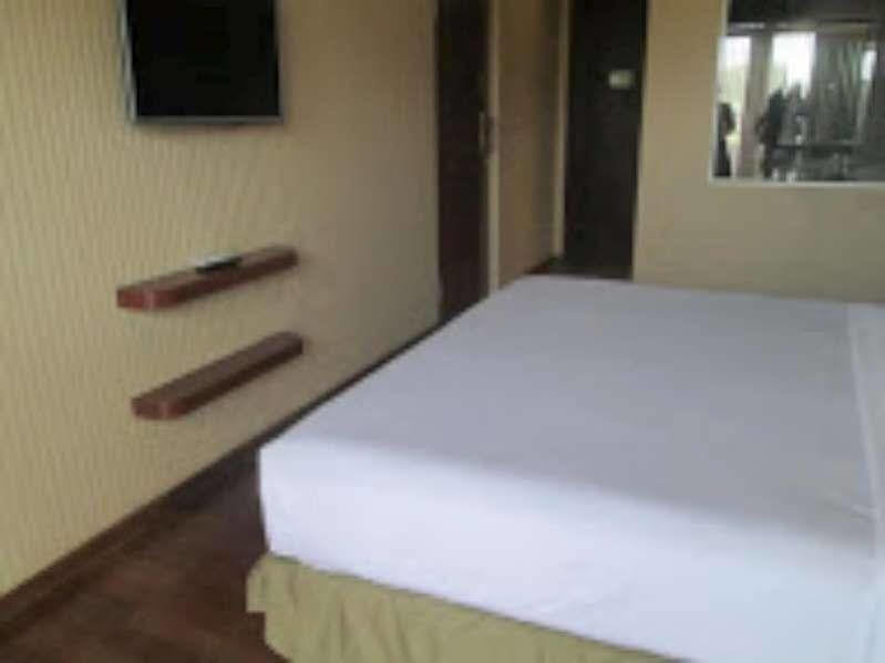 Spencer Green Hotel Batu  Zewnętrze zdjęcie